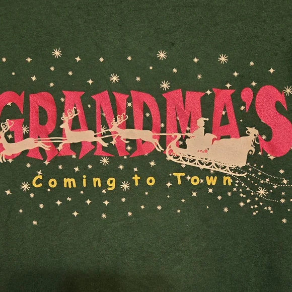 Green And Red Short Sleeve Christmas Tee - Picture 3 of 4